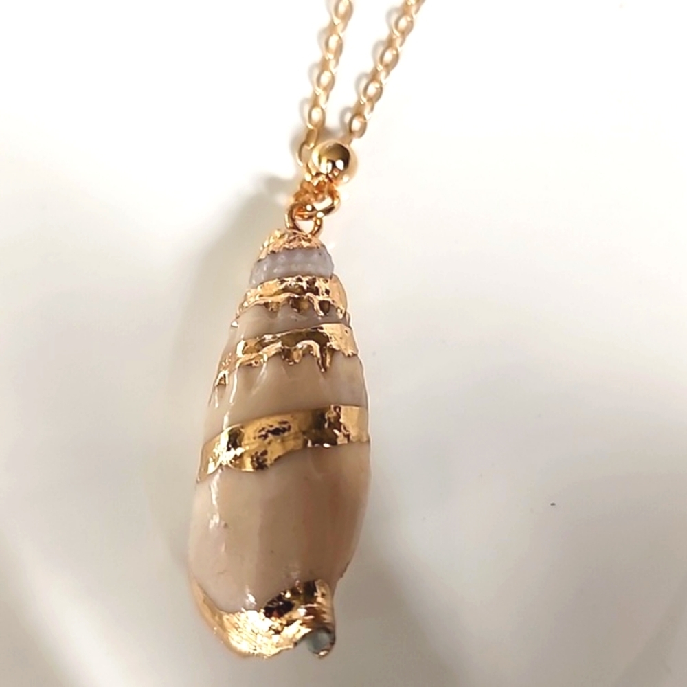 Genuine SHELL 14K Gold Plated NECKLACE
